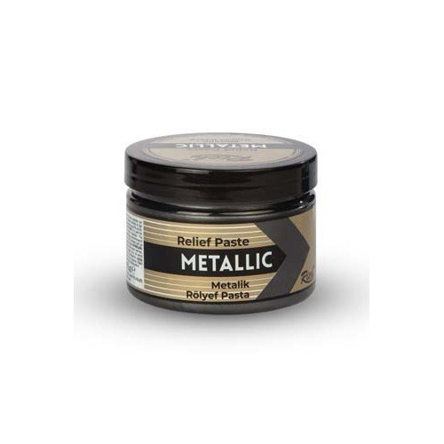 Libérer le gâteau métallique noir